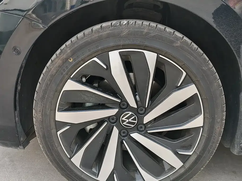 Volkswagen Passat 2022 из CN, фото 7
