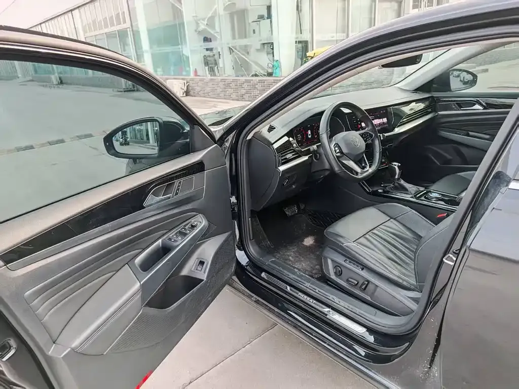 Volkswagen Passat 2022 из CN, фото 5