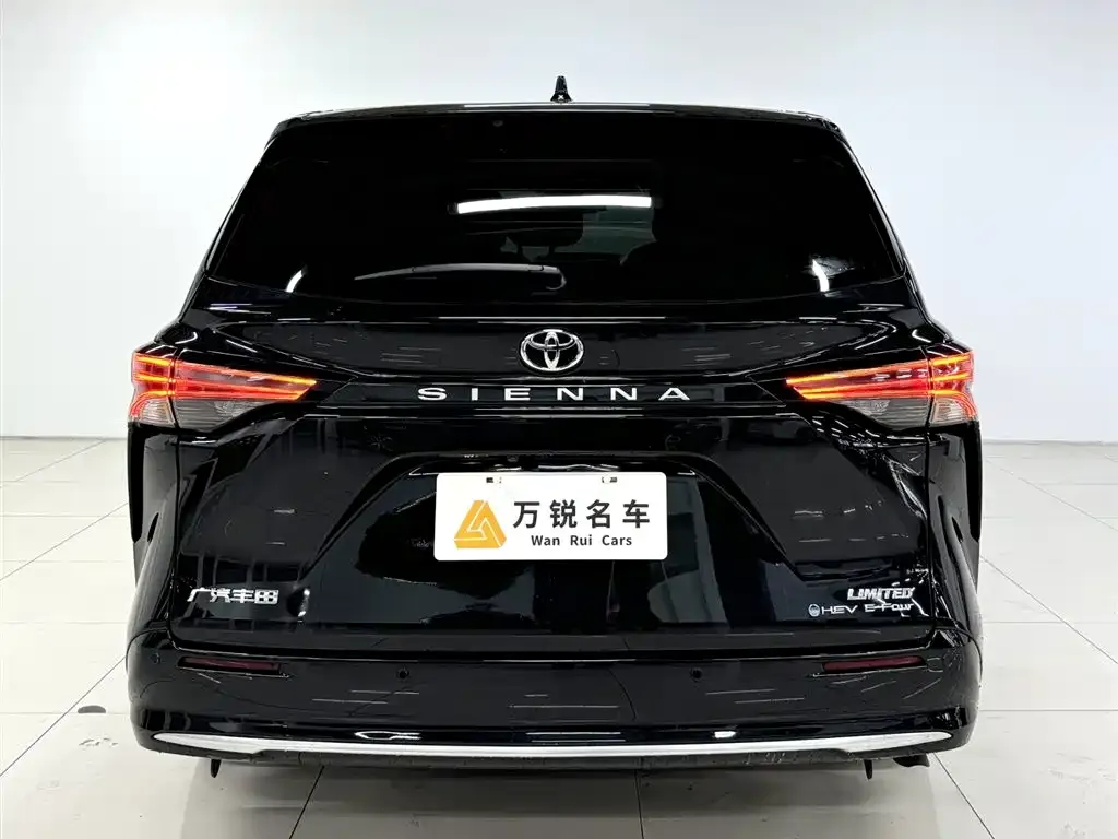 Toyota Sienna 2025 из CN, фото 5