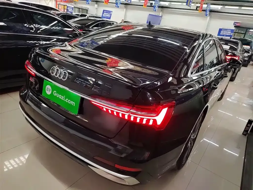 Audi A6L 2023 из CN, фото 8