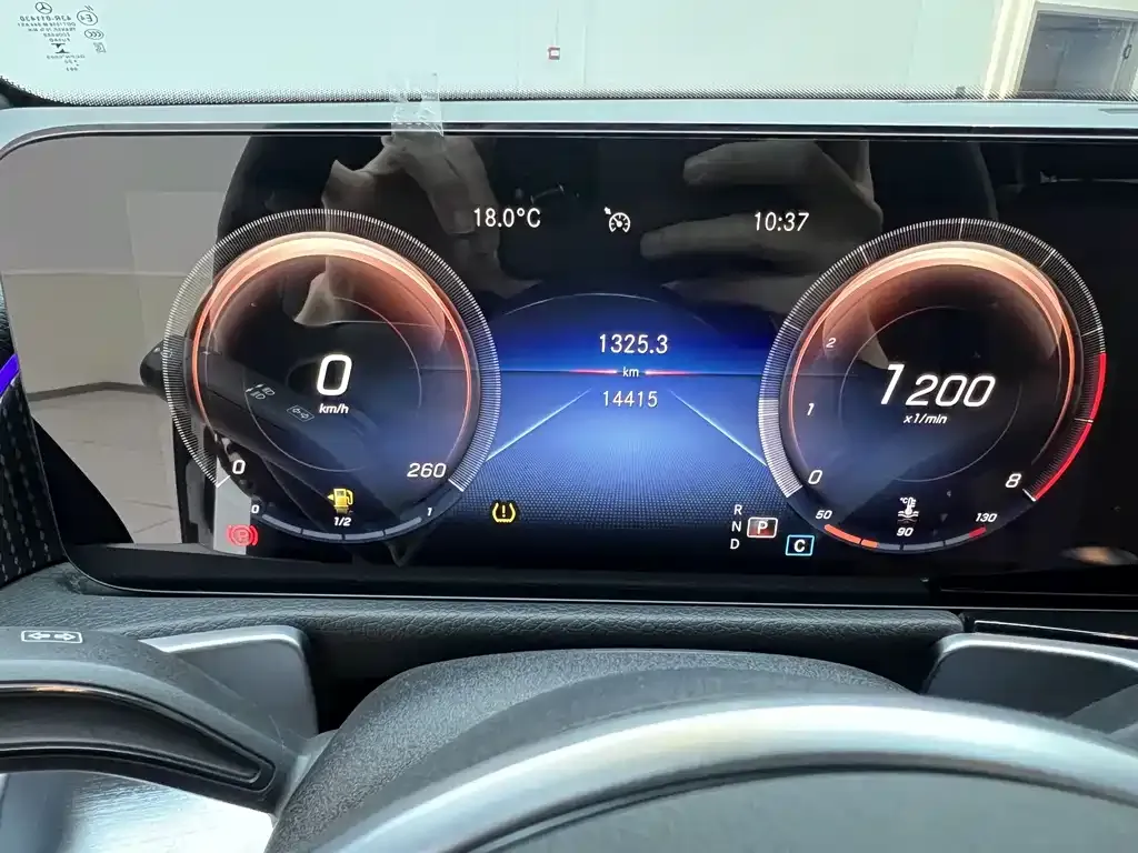 Mercedes-Benz GLB 2023 из CN, фото 7