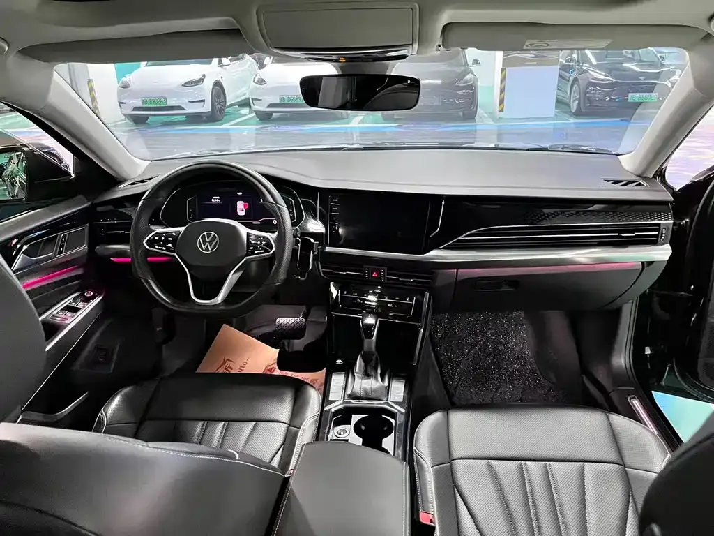 Volkswagen Passat 2024 из CN, фото 9