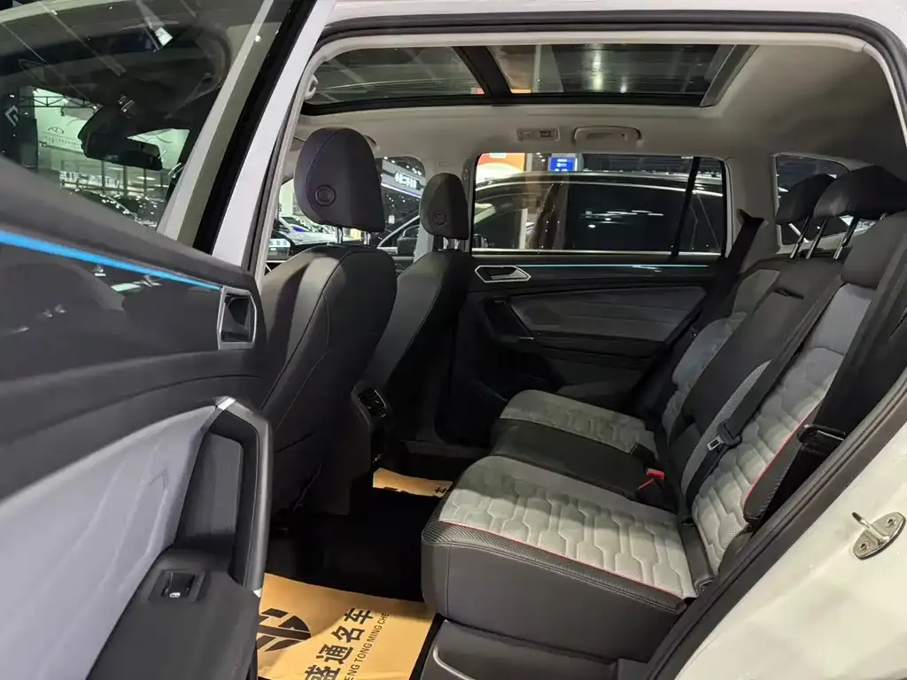 Volkswagen Tiguan L New Energy 2024 из CN, фото 2