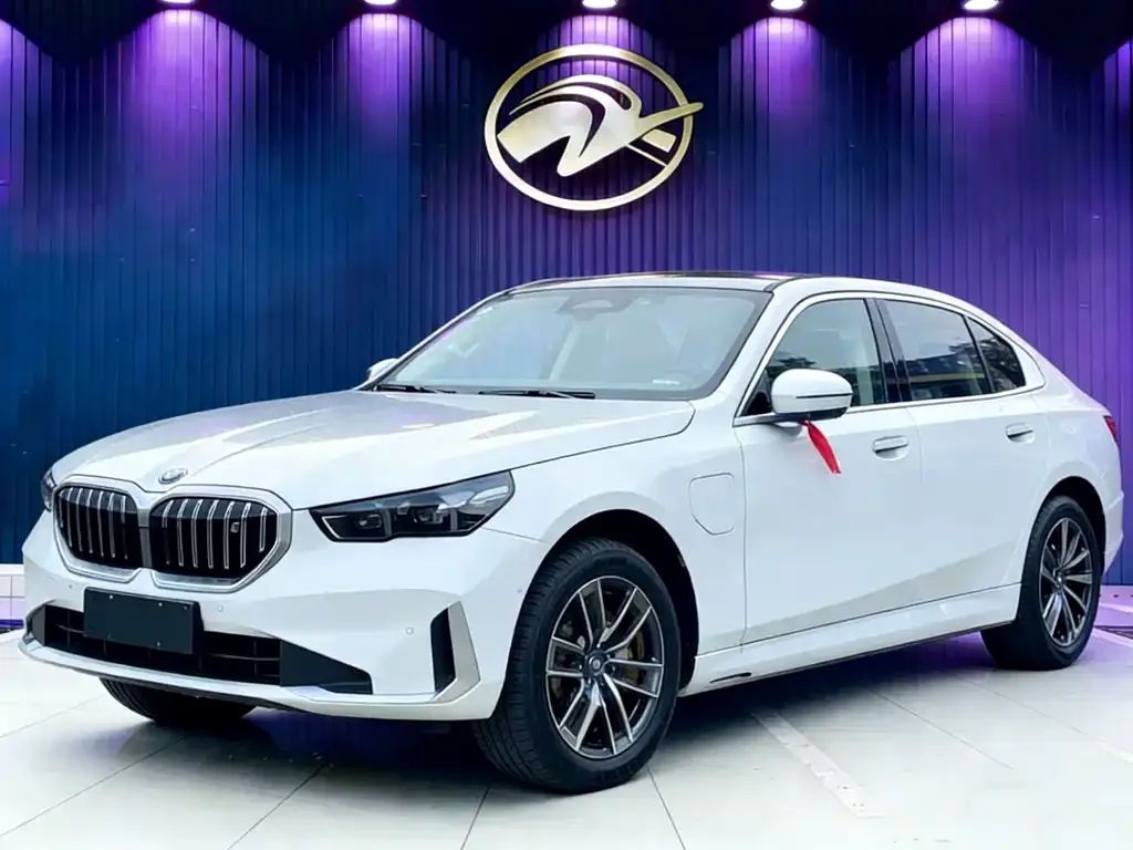 BMW i5 2024 из CN, фото 1