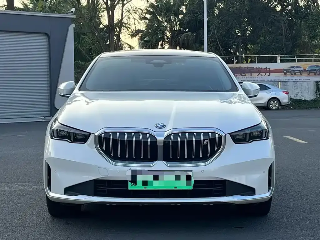 BMW i5 2024 из CN, фото 10