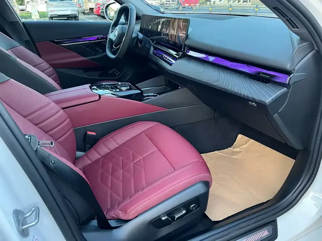 BMW i5 2024 из CN, фото 9