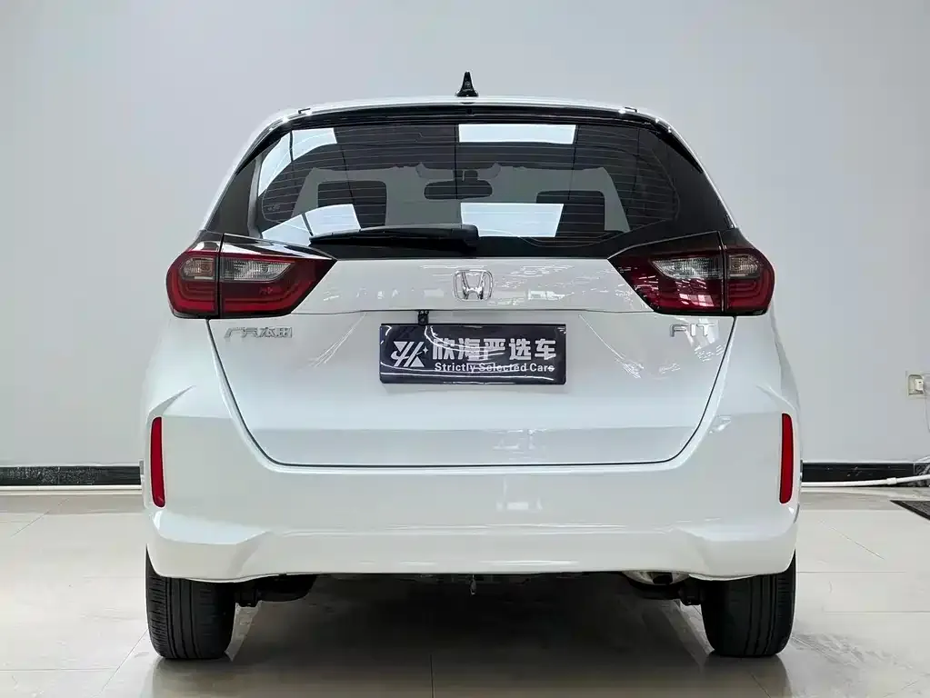 Honda Fit 2023 из CN, фото 6