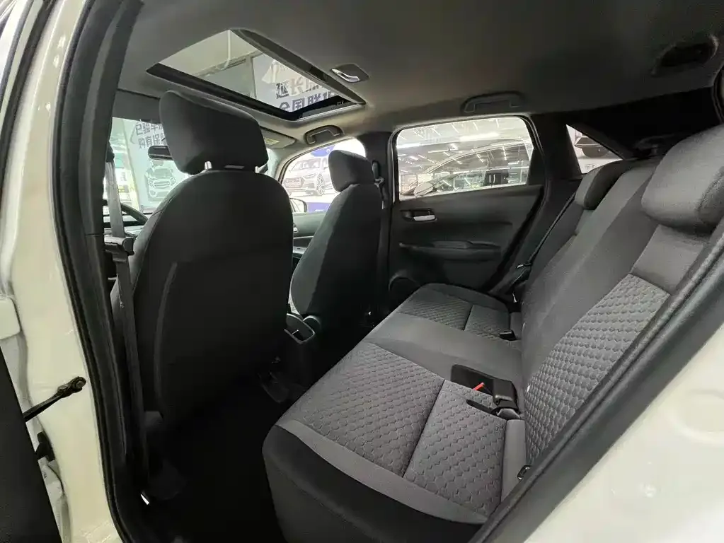 Honda Fit 2023 из CN, фото 7