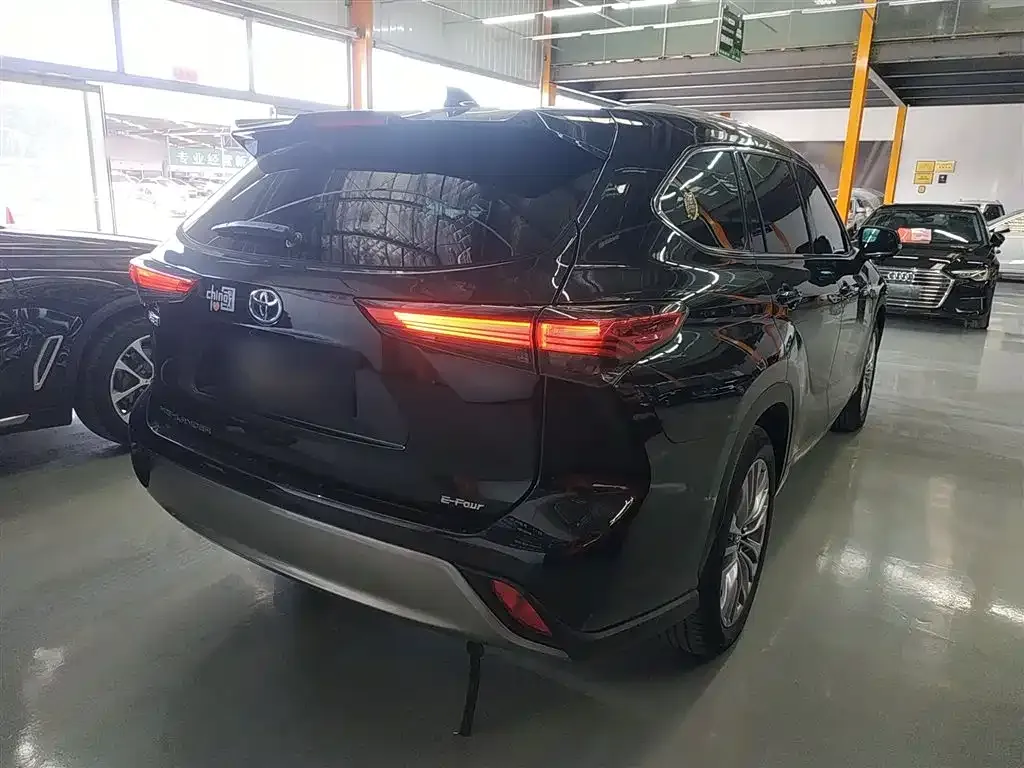 Toyota Highlander 2021 из CN, фото 8
