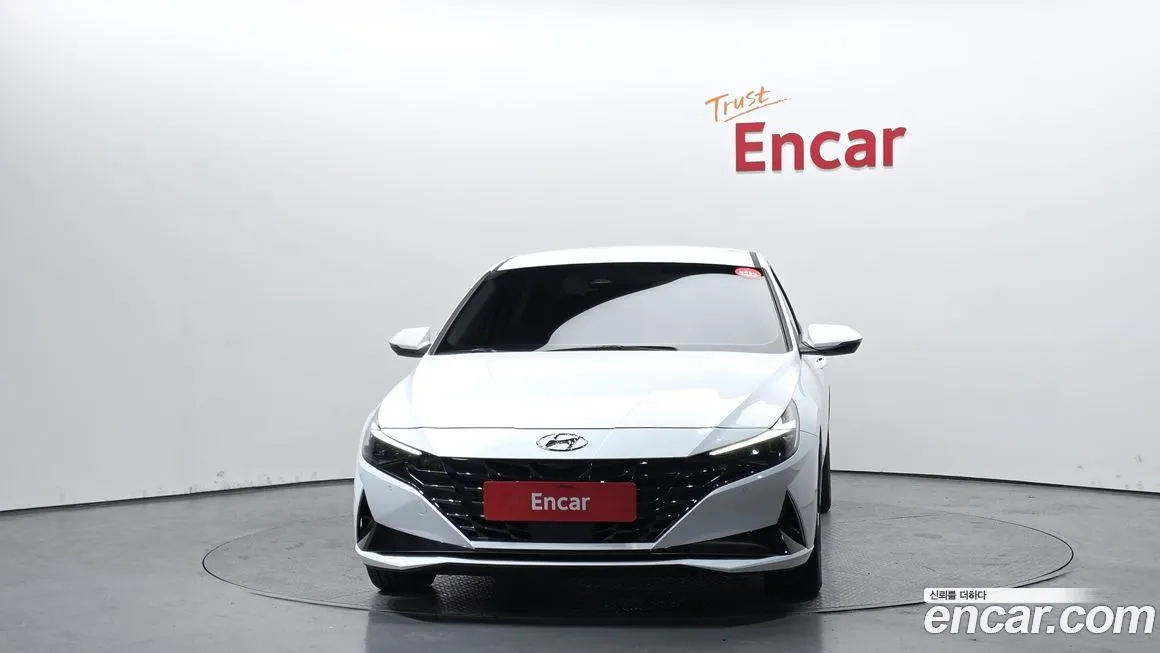 Hyundai AVANTE — фото 4