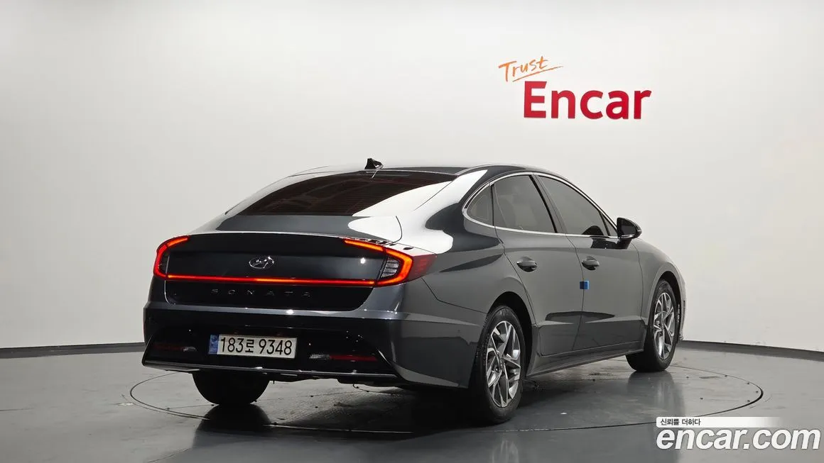 Hyundai Sonata 2022 из KR, фото 2