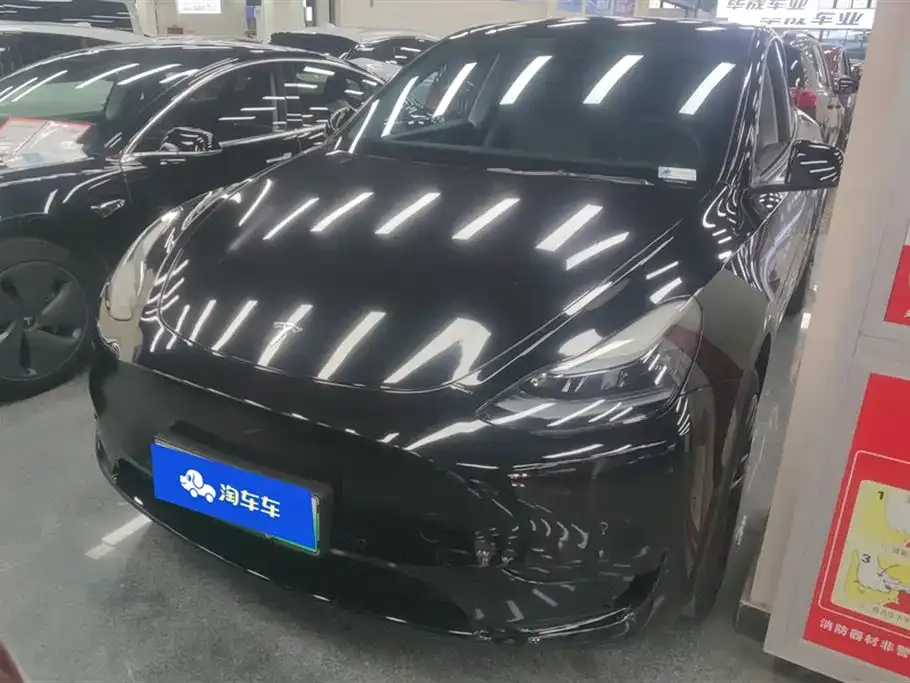 Tesla Model Y 2023 из CN, фото 1