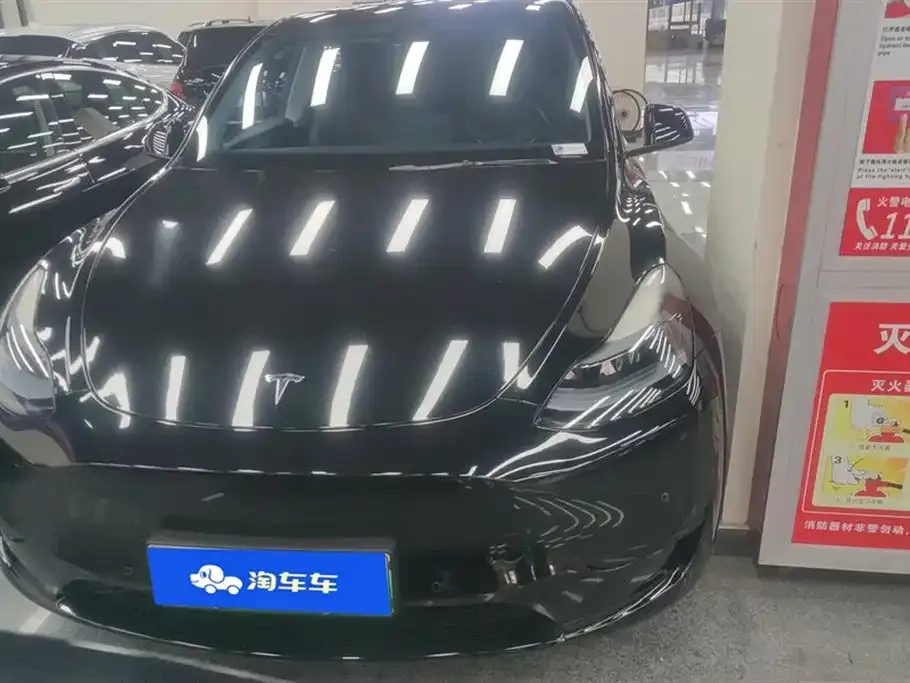 Tesla Model Y 2023 из CN, фото 10