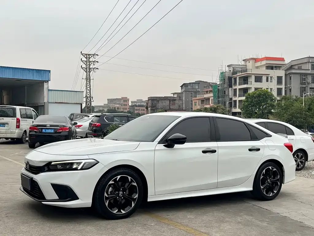 Honda Civic 2023 из CN, фото 1