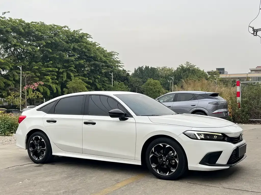 Honda Civic 2023 из CN, фото 5
