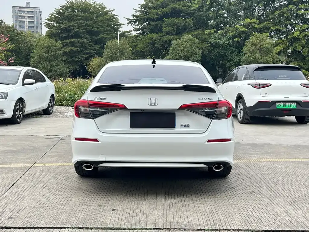 Honda Civic 2023 из CN, фото 9