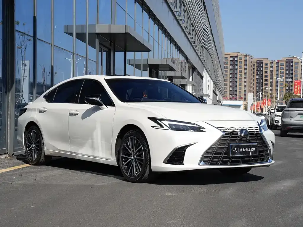 Lexus ES 2024 из CN, фото 7