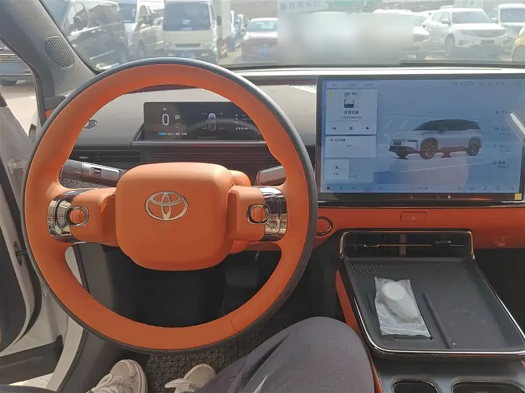 Toyota Platinum 3X 2025 из CN, фото 10