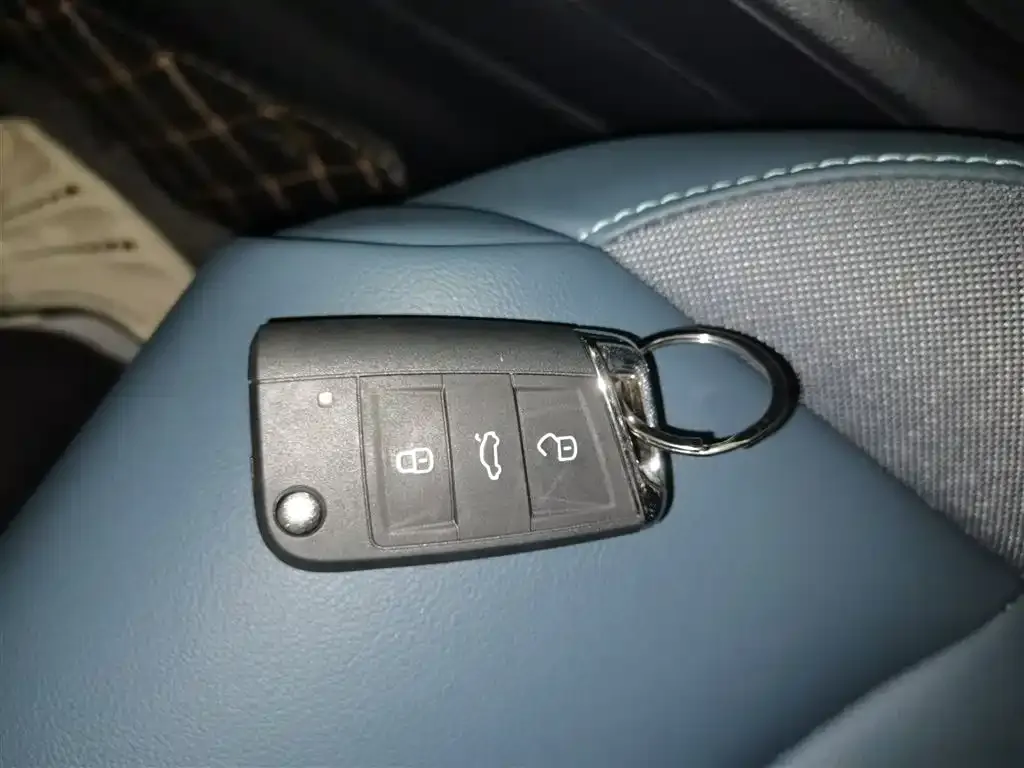 Volkswagen Tharu 2023 из CN, фото 9