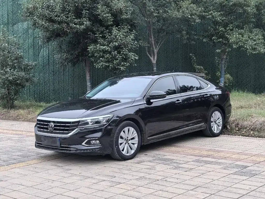 Volkswagen Passat 2021 из CN, фото 1