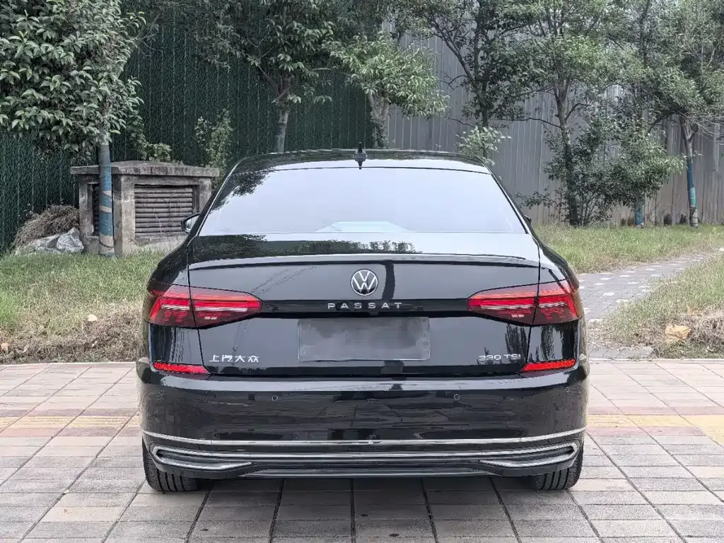Volkswagen Passat 2021 из CN, фото 3