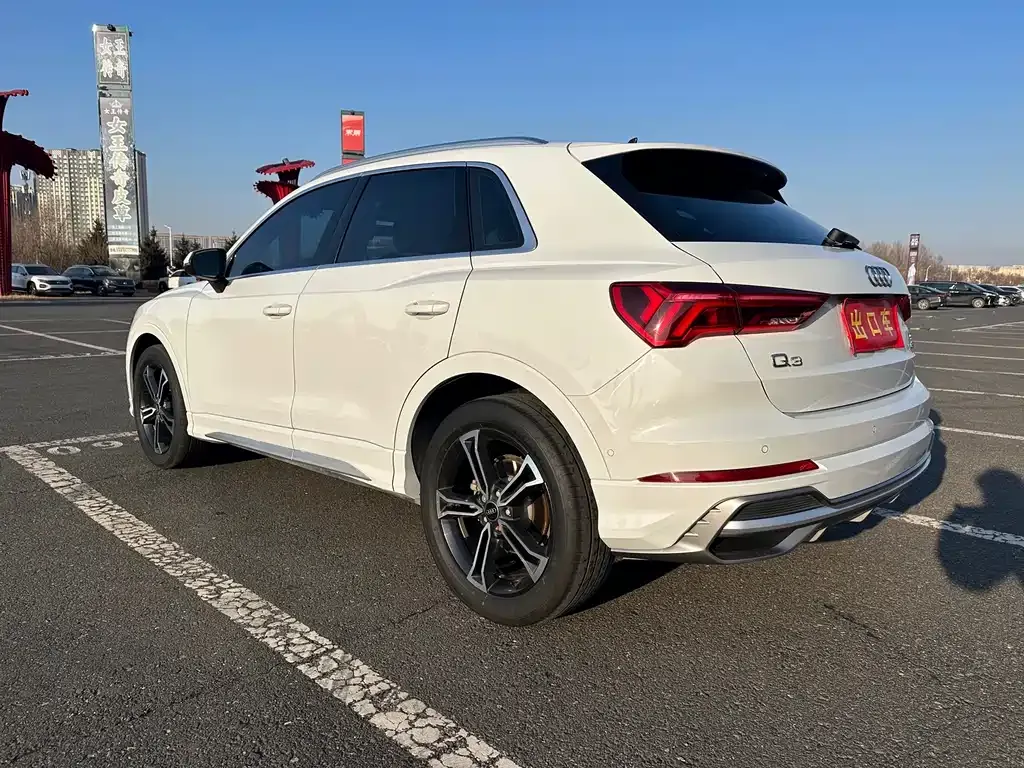 Audi Q3 2022 из CN, фото 10