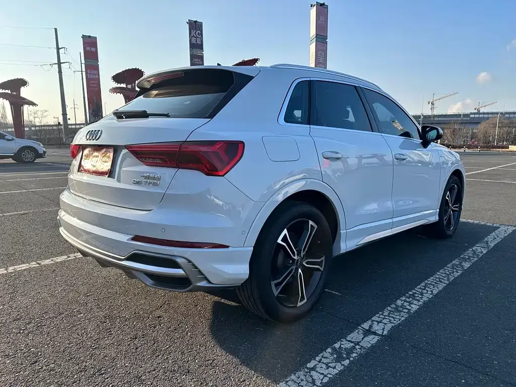 Audi Q3 2022 из CN, фото 9