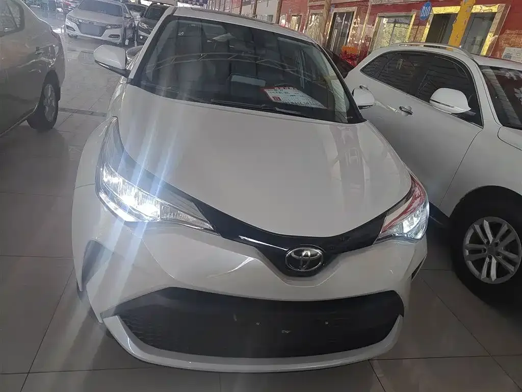 Toyota C-HR 2022 из CN, фото 10
