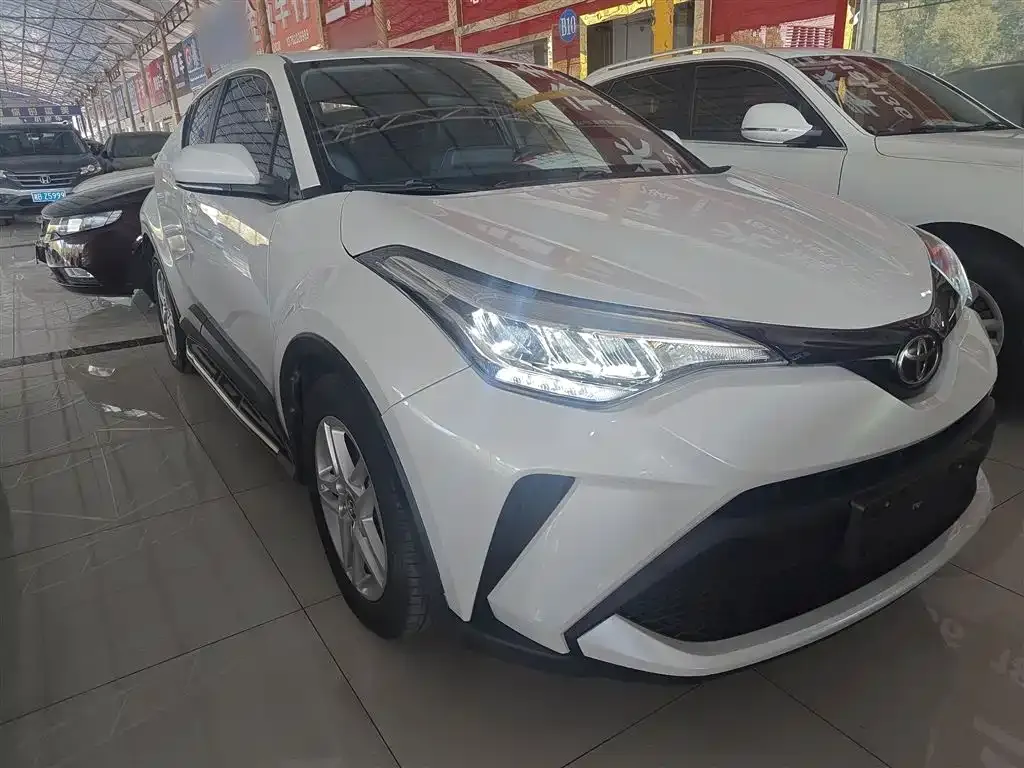 Toyota C-HR 2022 из CN, фото 5