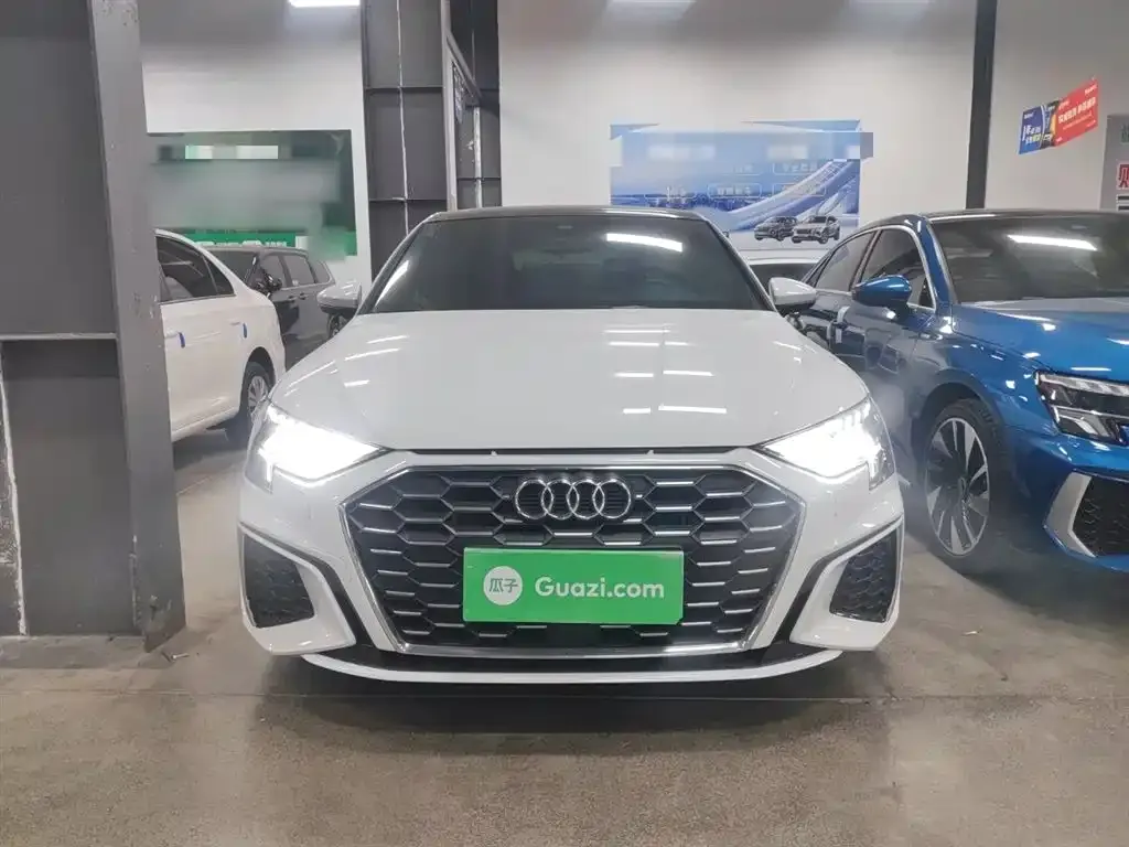 Audi A3 2023 из CN, фото 6