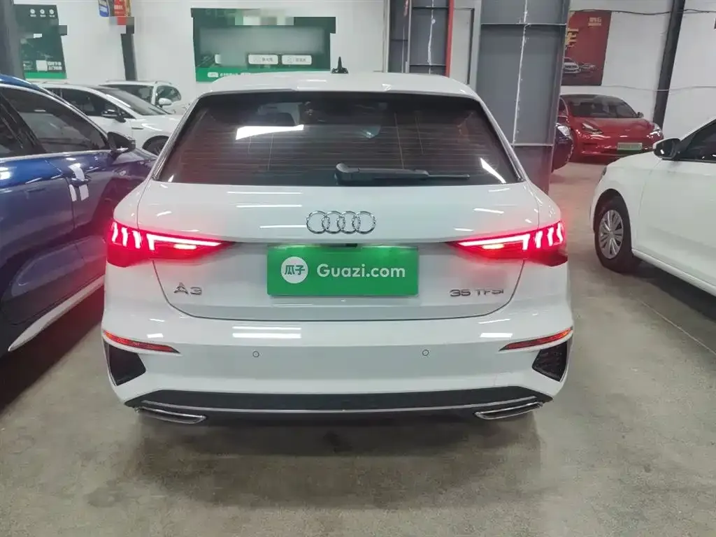 Audi A3 2023 из CN, фото 5