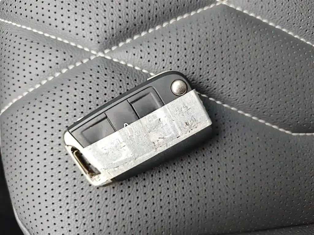 Volkswagen Tiguan L 2023 из CN, фото 10