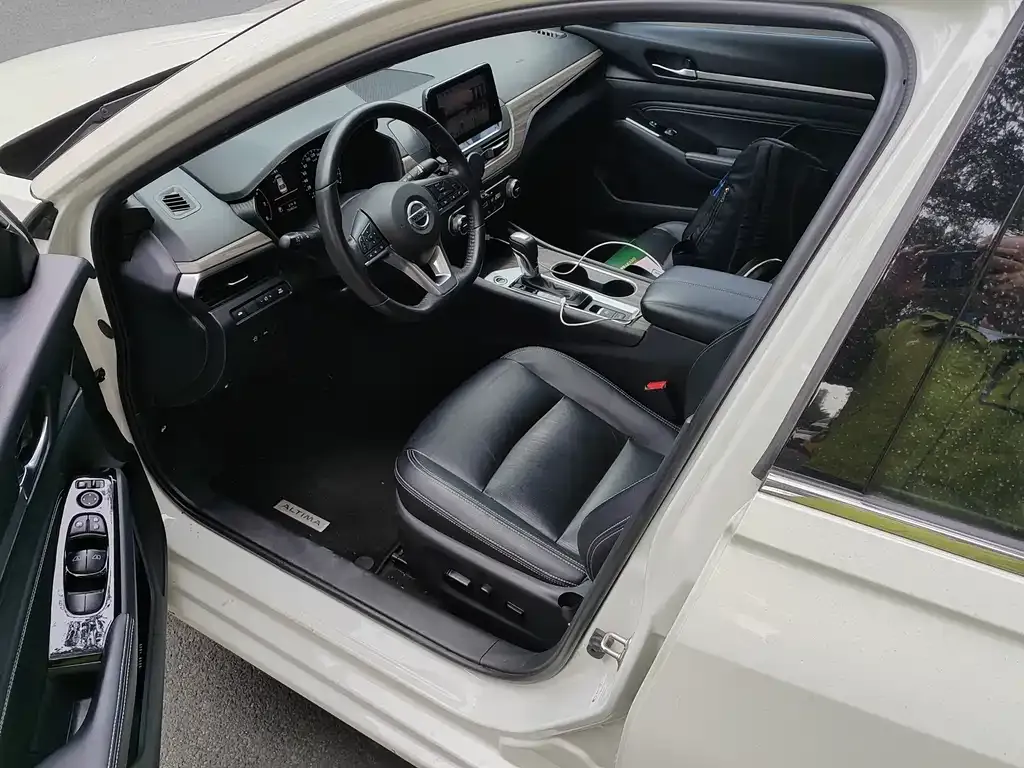 Nissan Teana 2021 из CN, фото 4