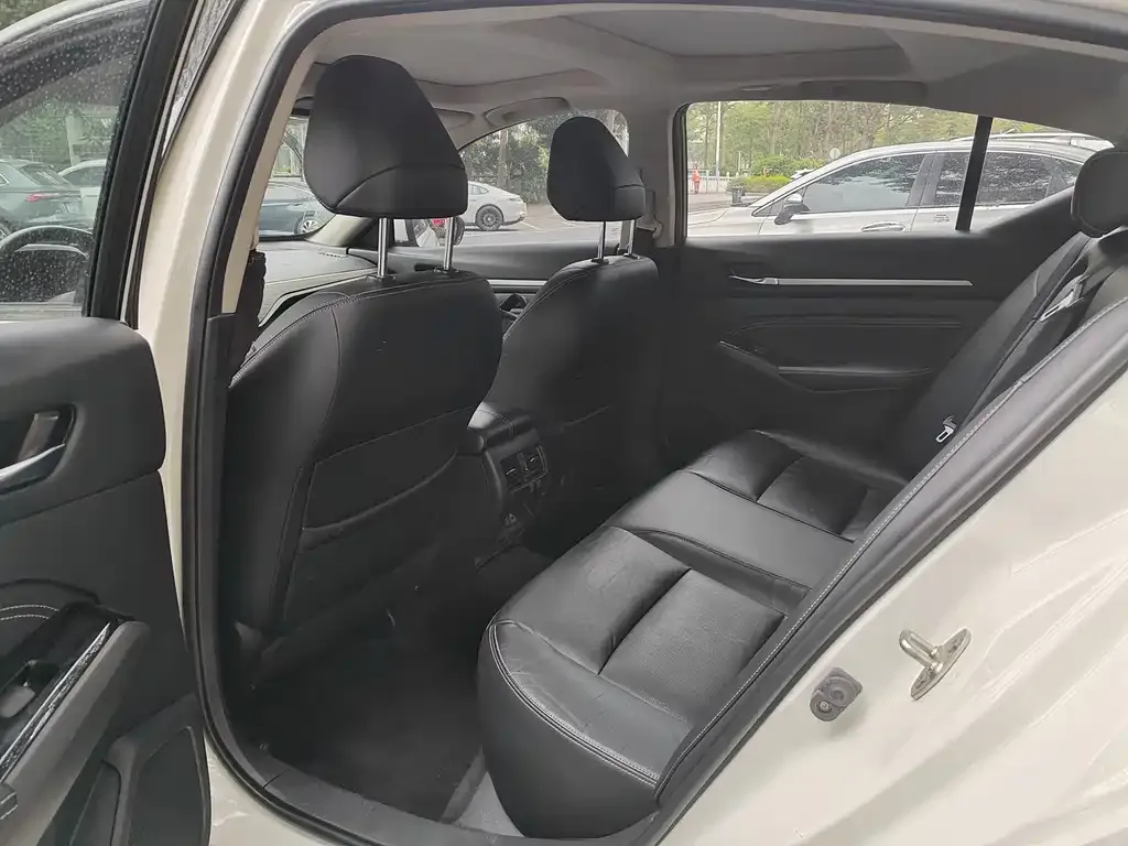 Nissan Teana 2021 из CN, фото 6