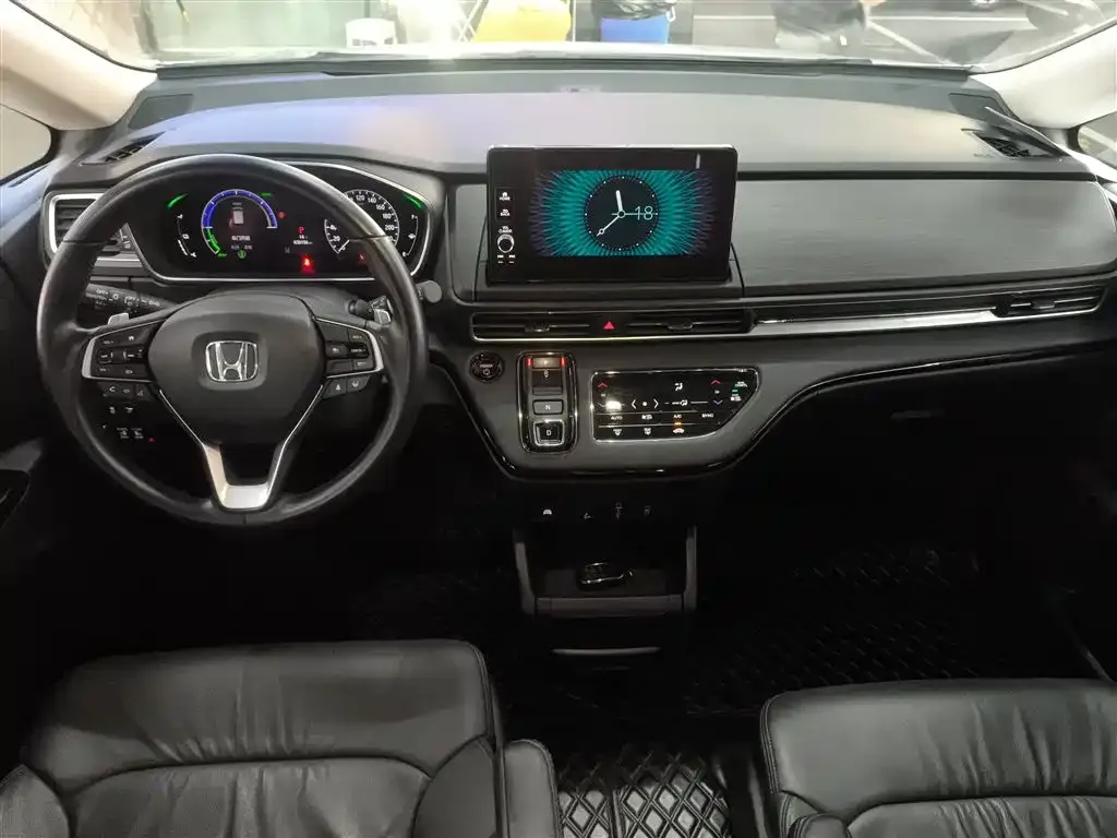 Honda Elysion 2024 из CN, фото 8