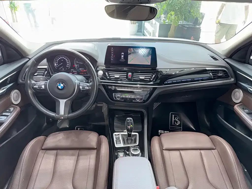 BMW 1 Series 2021 из CN, фото 6