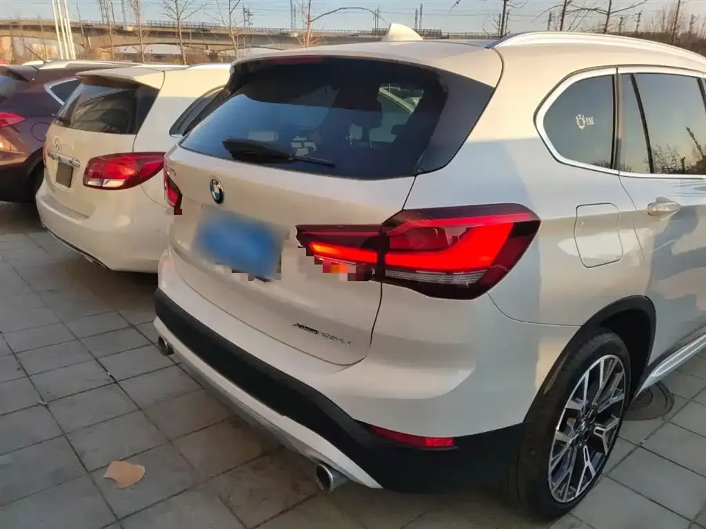 BMW X1 2021 из CN, фото 4