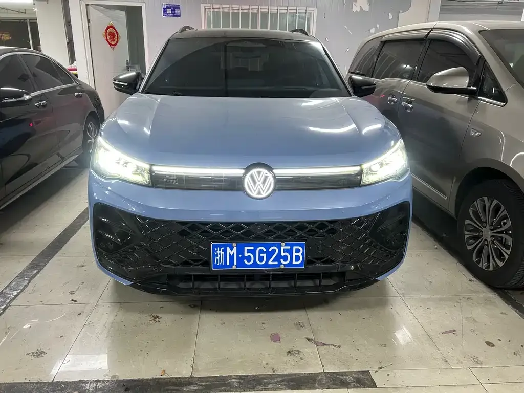 Volkswagen Tiguan L 2024 из CN, фото 1