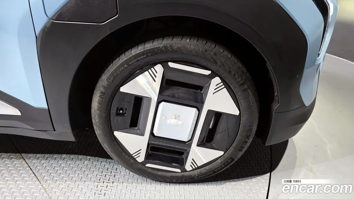 Kia EV3 2025 из KR, фото 2