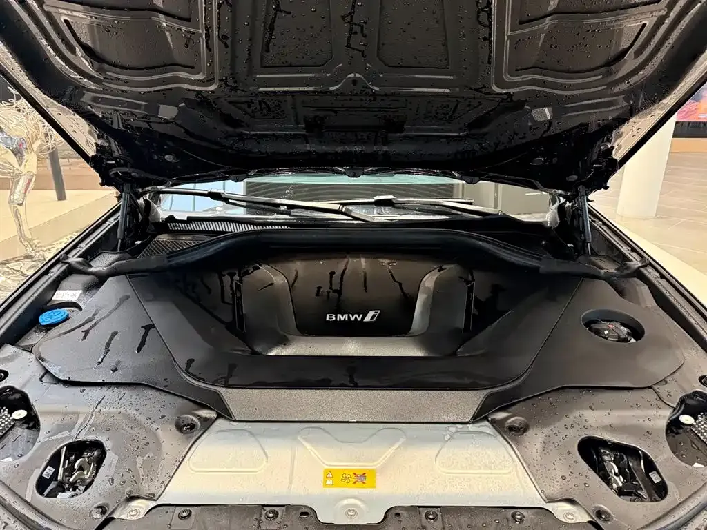 BMW iX3 2023 из CN, фото 9