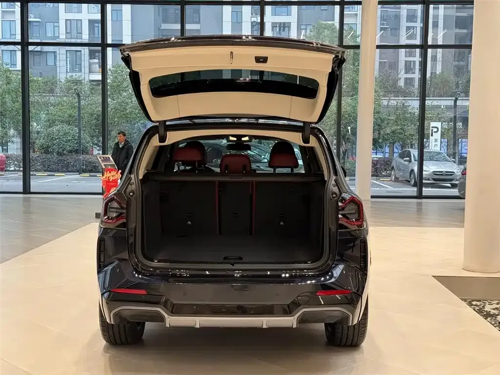 BMW iX3 2023 из CN, фото 8