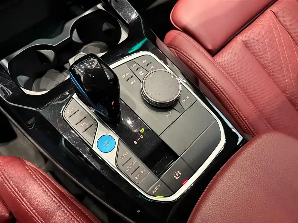 BMW iX3 2023 из CN, фото 10
