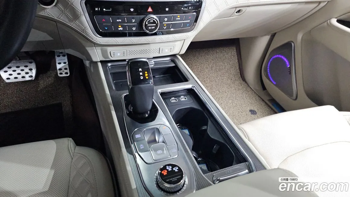 KG Mobility (Ssangyong) Rexton — фото 9
