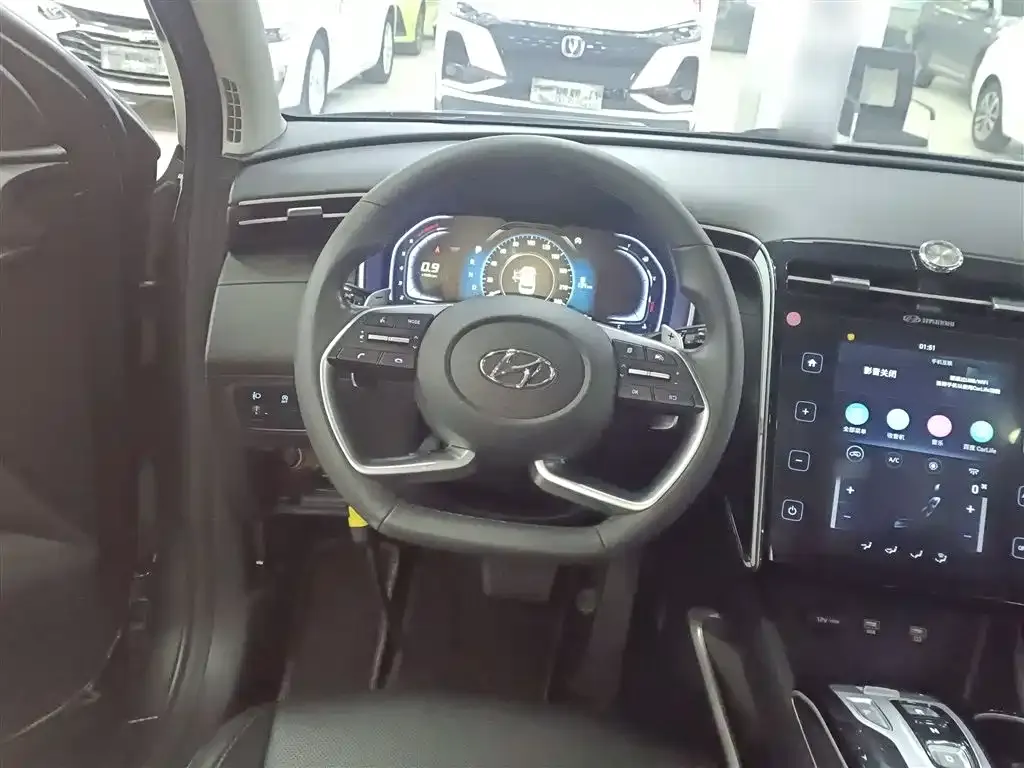 Hyundai Tucson 2022 из CN, фото 10