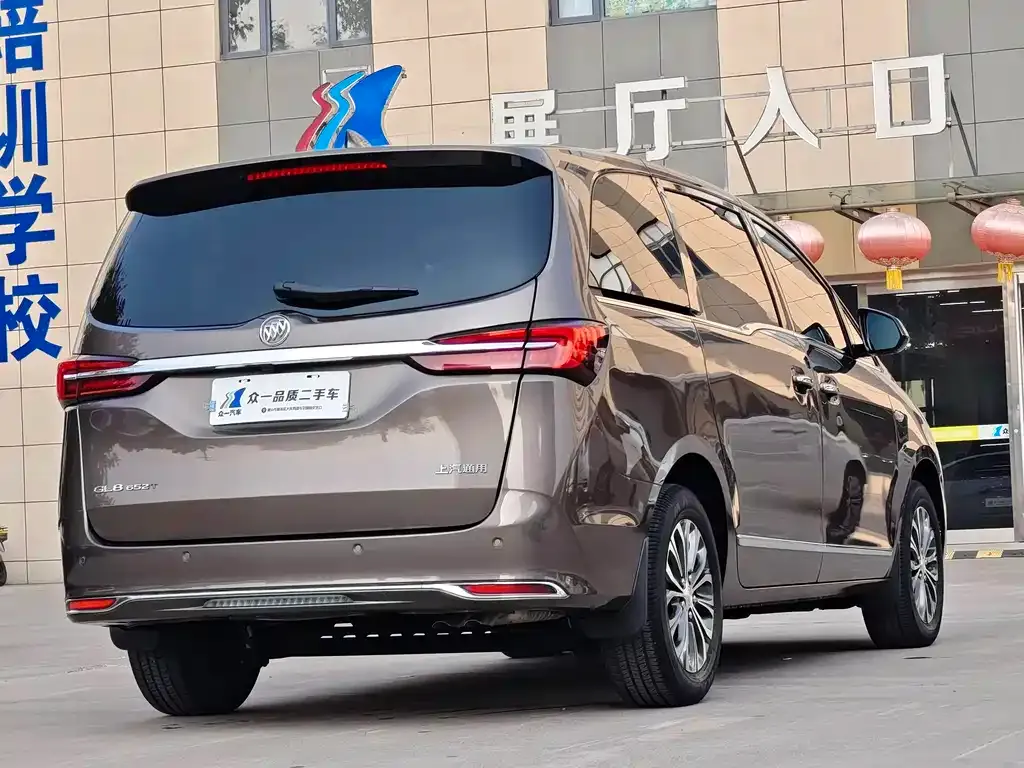 Buick GL8 2022 из CN, фото 8