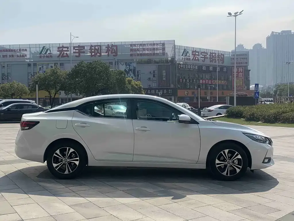 Nissan Sylphy 2023 из CN, фото 9