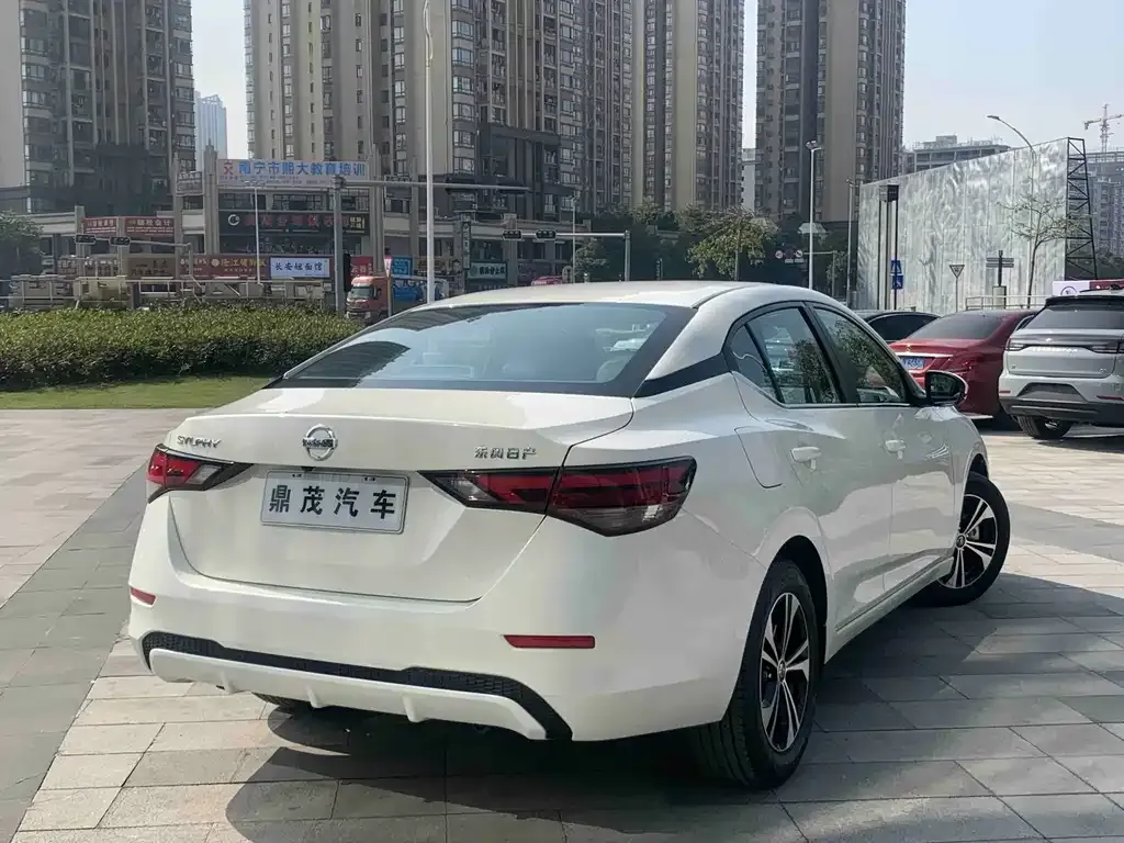 Nissan Sylphy 2023 из CN, фото 7