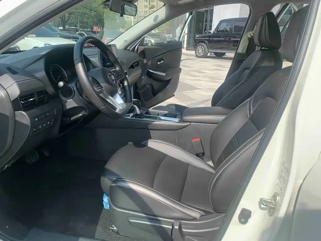 Nissan Sylphy 2023 из CN, фото 3