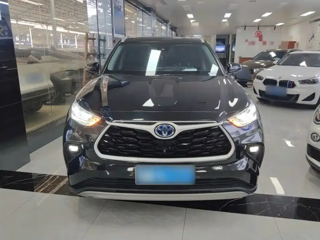 Toyota Highlander 2024 из CN, фото 2