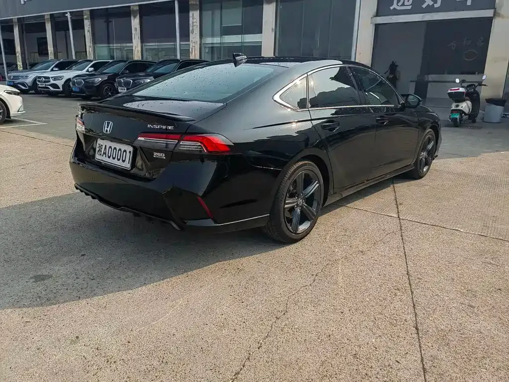 Honda Inspire 2025 из CN, фото 9
